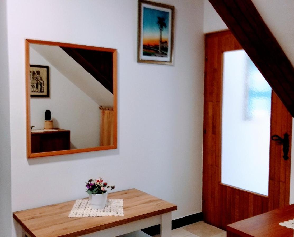 Apartman Tonka Kastela Bagian luar foto