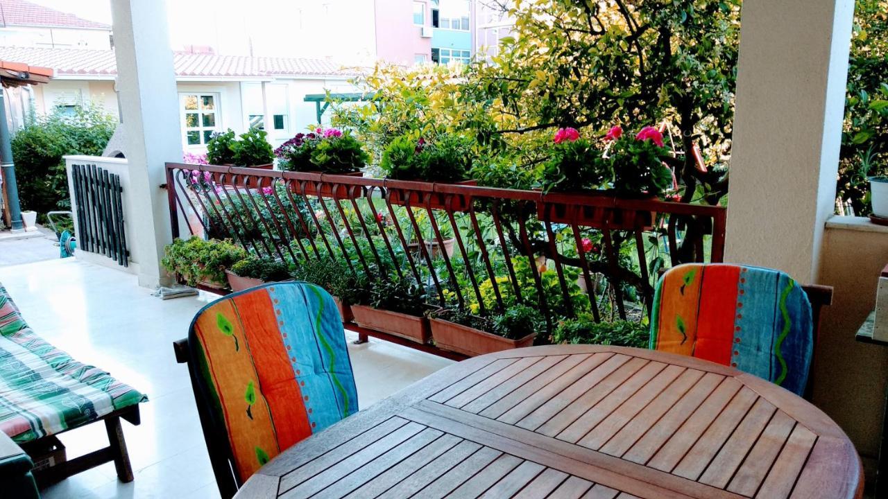Apartman Tonka Kastela Bagian luar foto